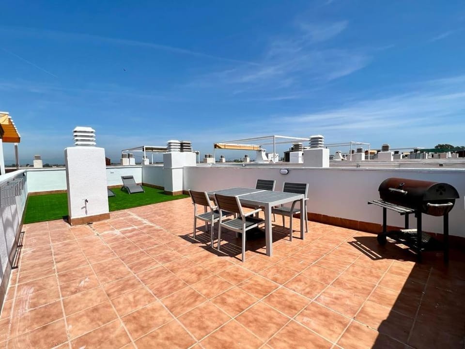 Balcony/Terrace, Dining area