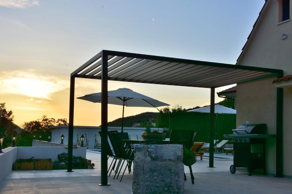 Patio, Sunrise, Sunset
