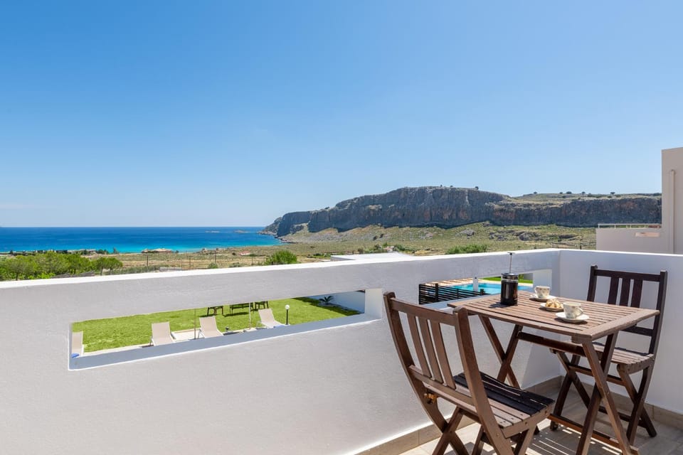 Day, Natural landscape, View (from property/room), Balcony/Terrace, Mountain view, Sea view