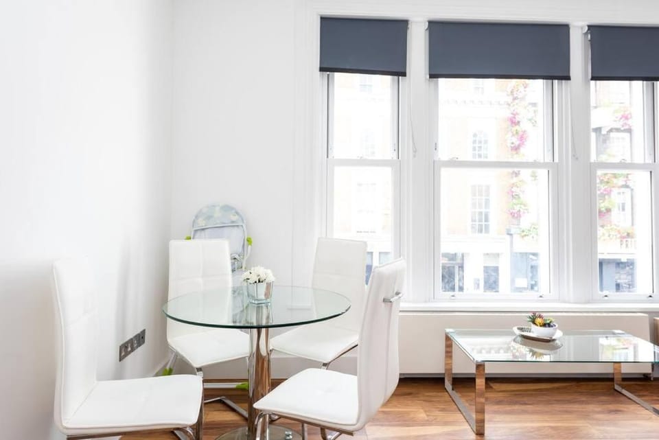 Beautiful Apartment by Hyde Park SS2 Apartment in City of Westminster