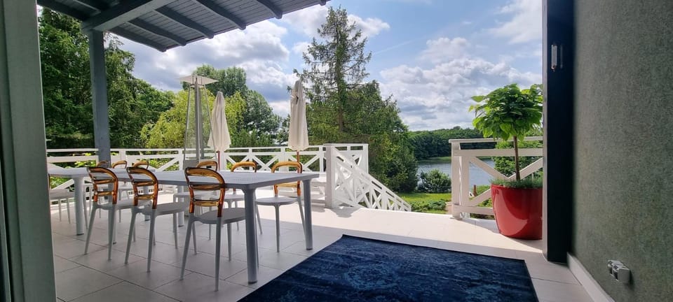 Balcony/Terrace, Garden view