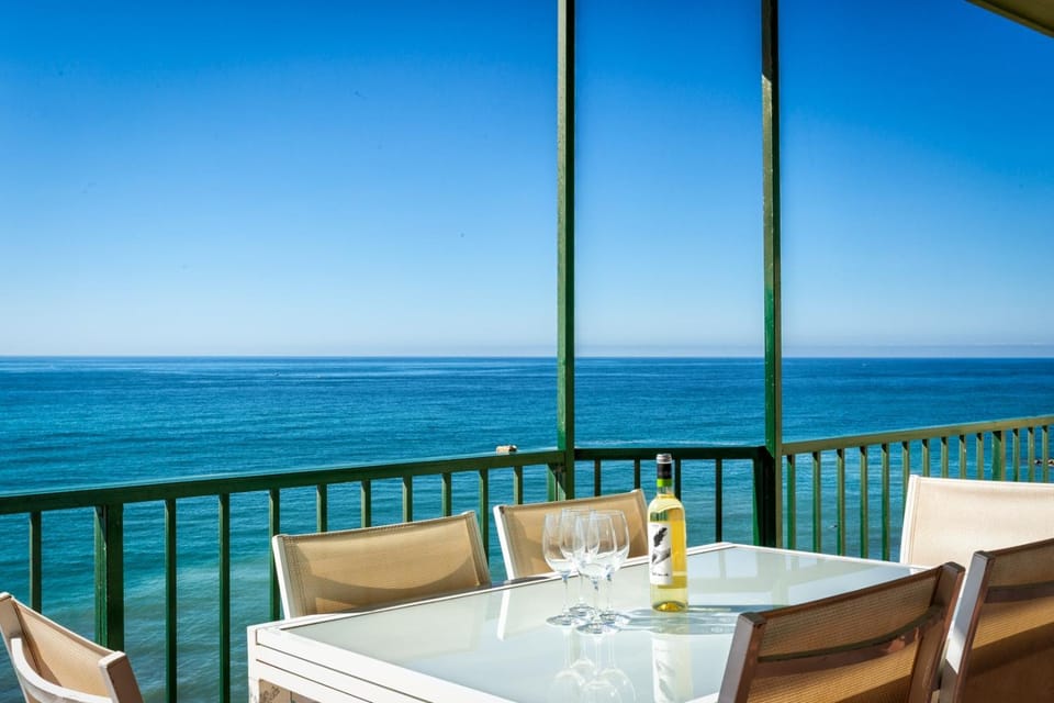 Carvajal Luxury apartment in first line Apartment in Fuengirola