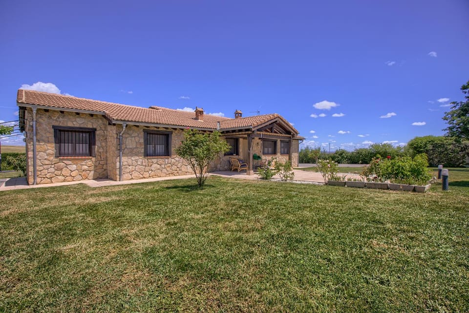 Property building, Garden