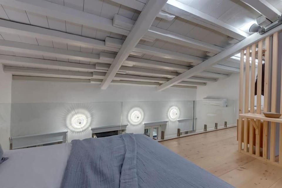 Bedroom, wardrobe