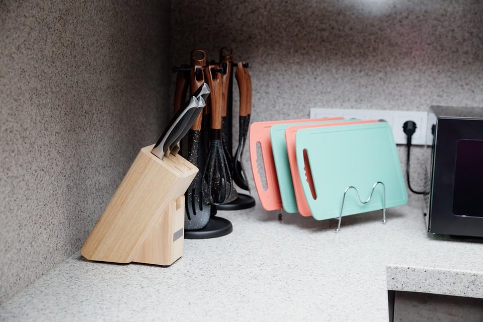 Kitchen or kitchenette, Communal kitchen, kitchen