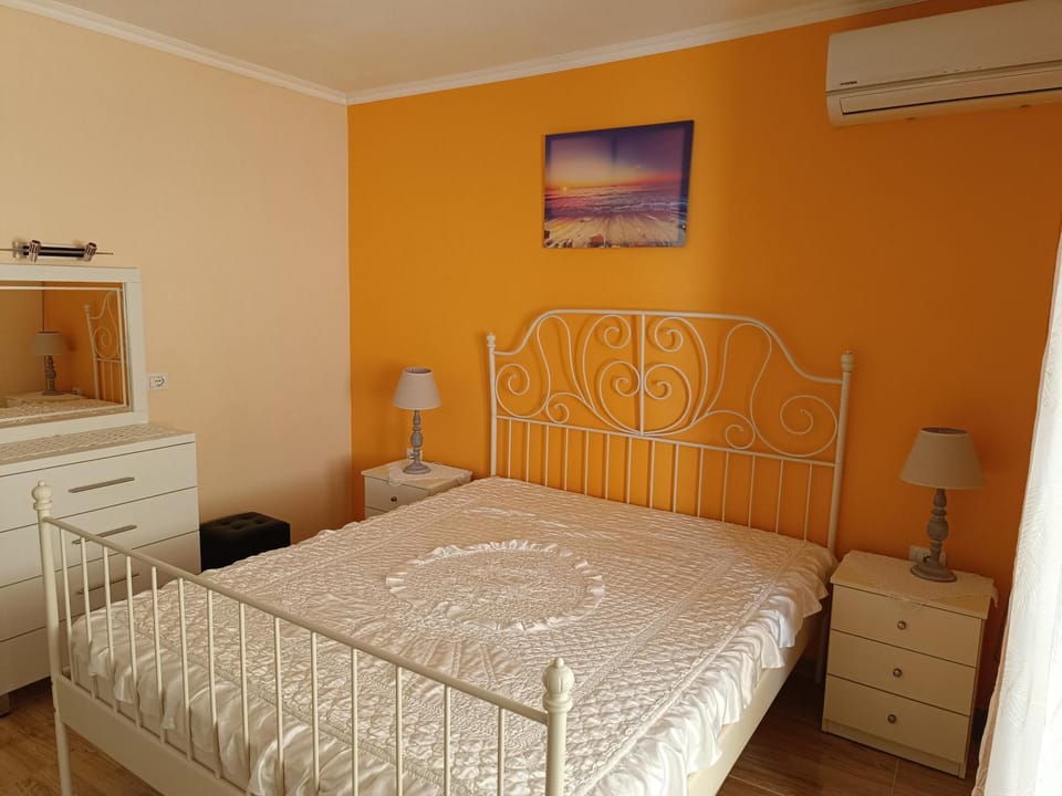 Ilias Apartment in Sarandë