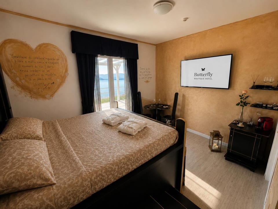 TV and multimedia, Bedroom