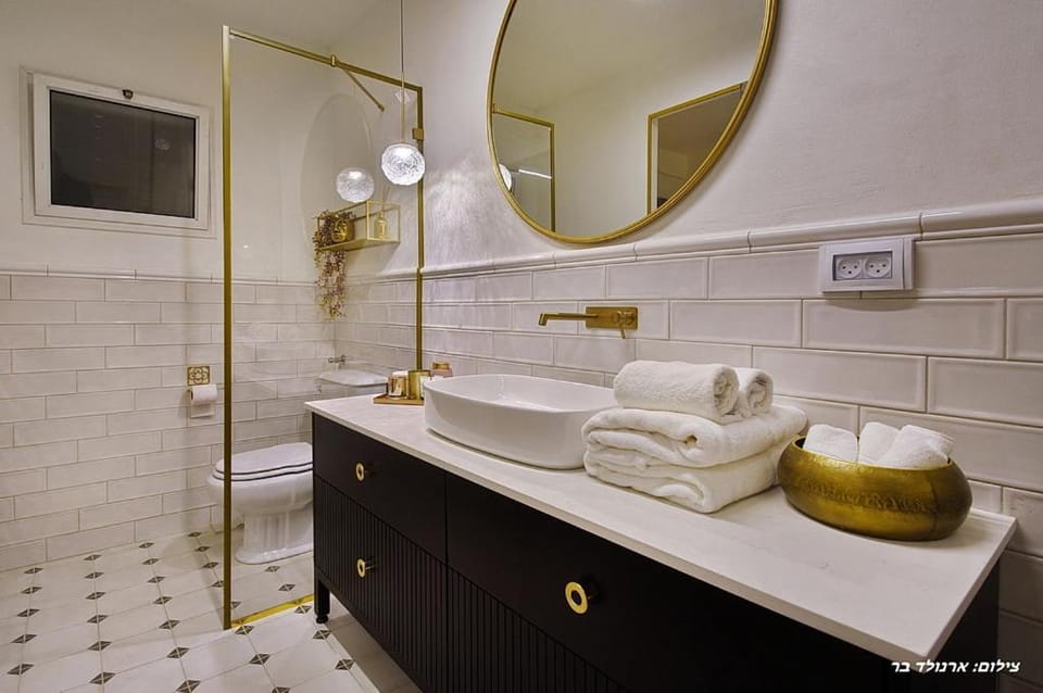 מוריה גולד - MORIA GOLD Bed and Breakfast in North District