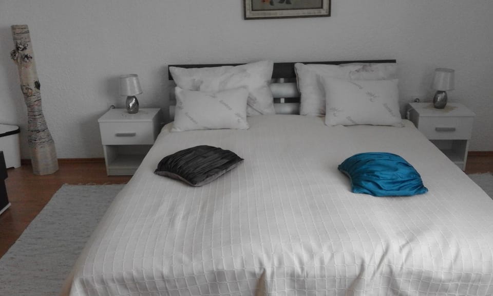 Sobe za noćenje Gospić Bed and Breakfast in Lika-Senj County