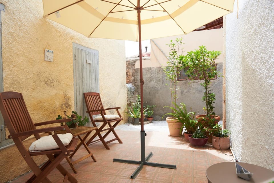 Galaxidaki 1857 guesthouse Bed and Breakfast in Peloponnese, Western Greece and the Ionian