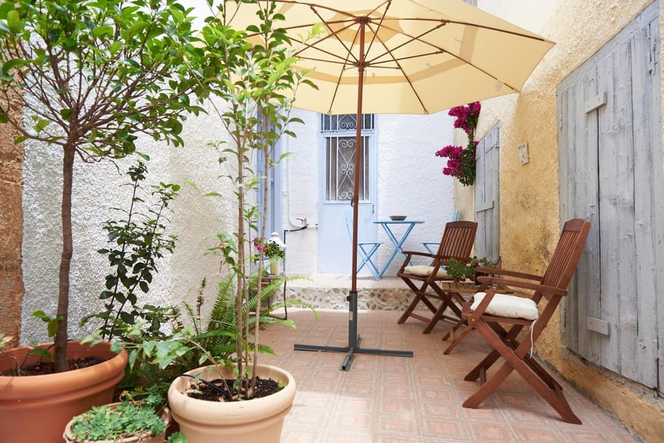 Galaxidaki 1857 guesthouse Bed and Breakfast in Peloponnese, Western Greece and the Ionian
