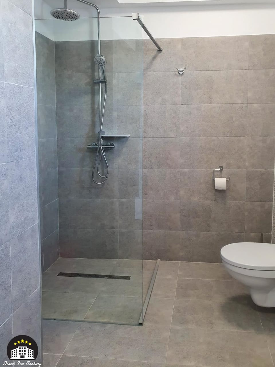 Shower, Toilet, Bathroom