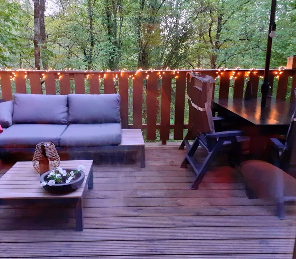 Patio, Natural landscape, Garden, Balcony/Terrace, Seating area, Garden view