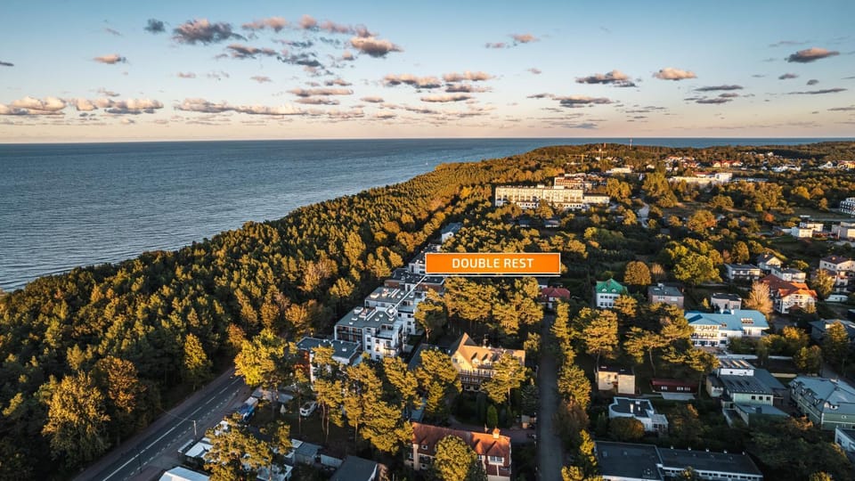 Neighbourhood, Bird's eye view