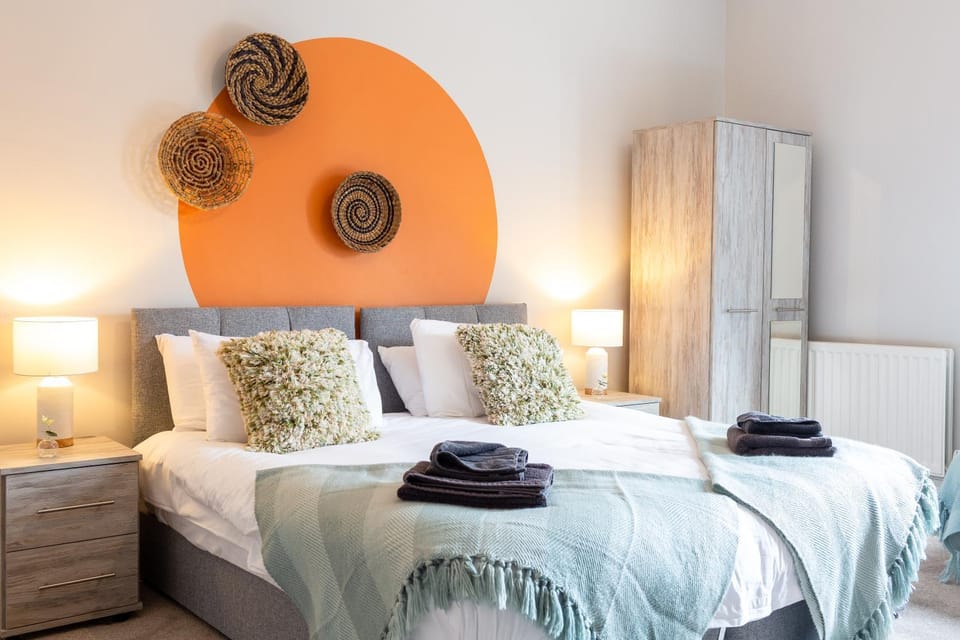 Bed, Photo of the whole room, Bedroom, towels, wardrobe