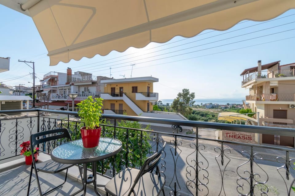 The Family Room Apartment in Halkidiki