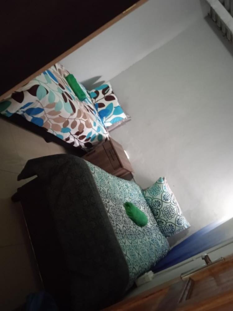 KWAMGOZIMBA GUEST HOUSE 2 Room7or5 Vacation rental in Durban
