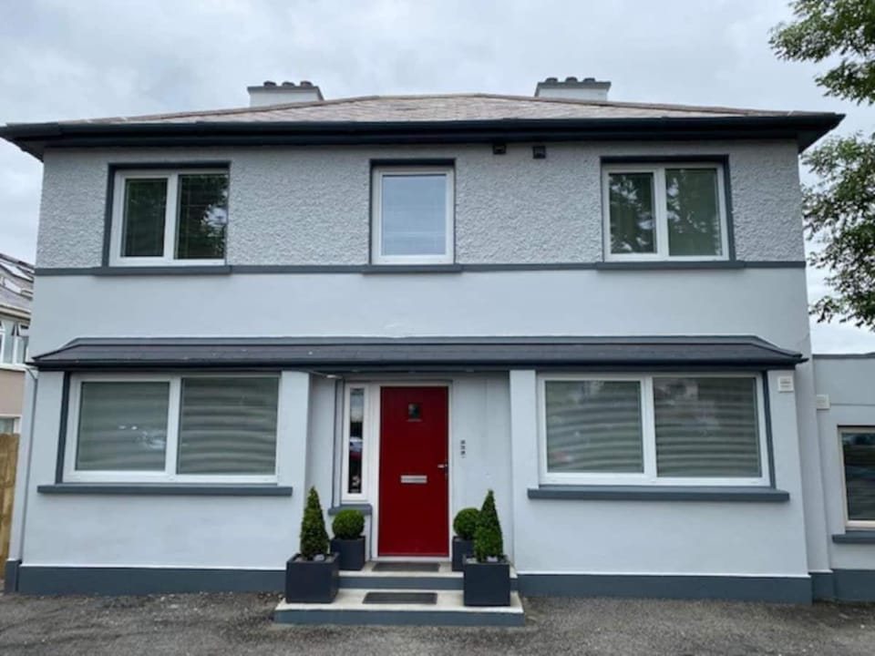 Location Location - Gorgeous 3 Bed Apartment in Killarney Apartment in Killarney