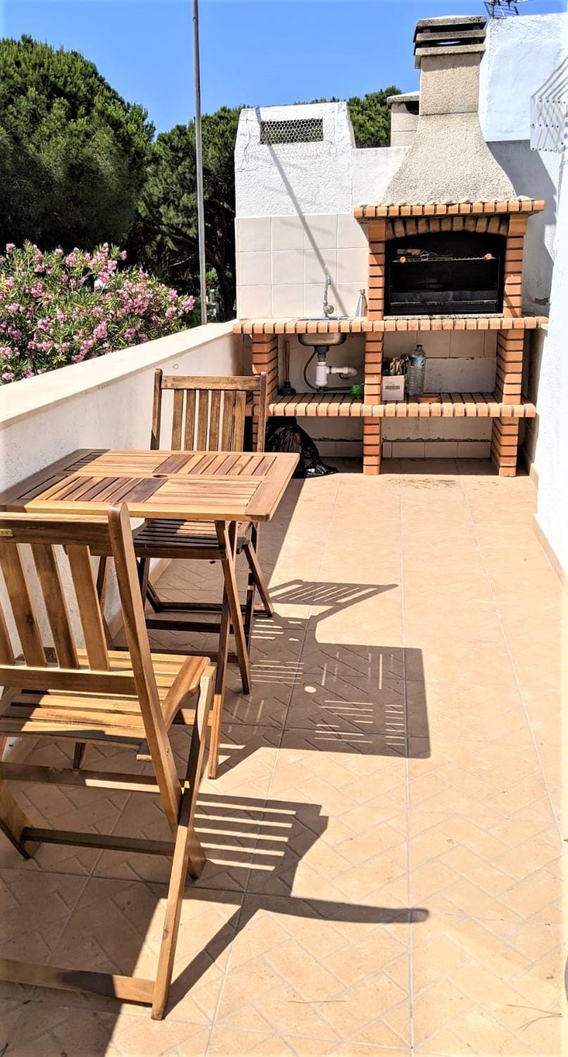 Patio, BBQ facilities, Balcony/Terrace