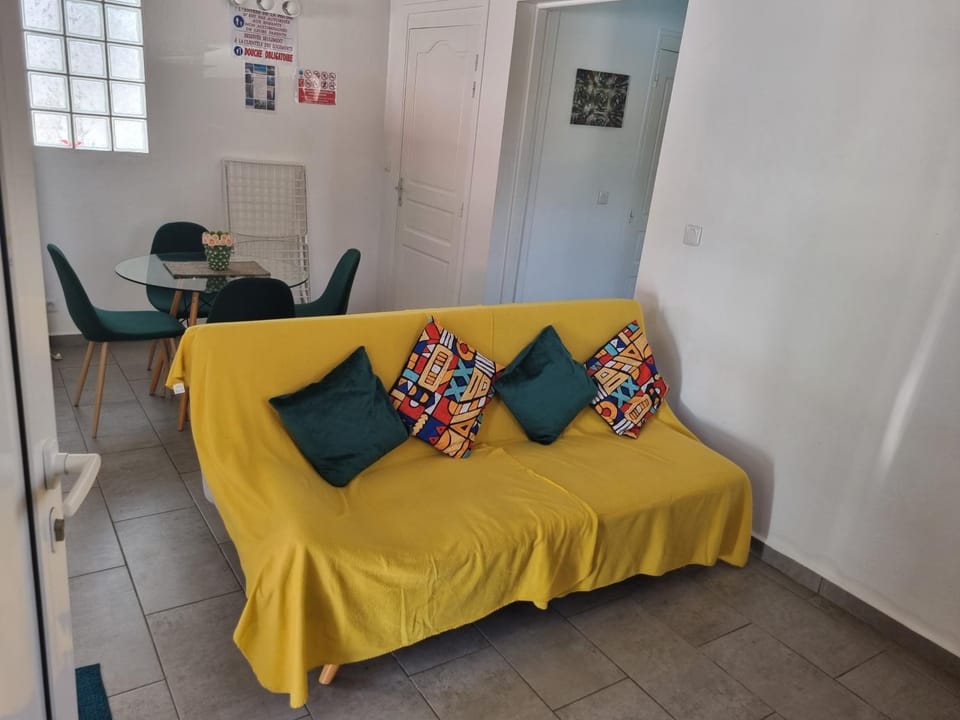 Charmant T2 à 10 minutes de la plage du Souffleur House in Grande-Terre, Guadeloupe