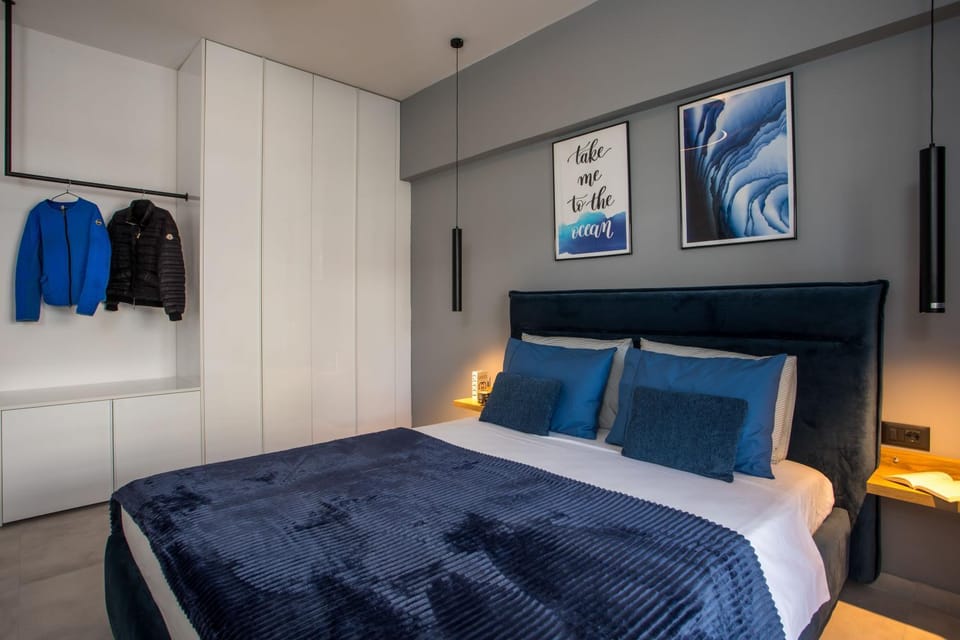 Bed, Bedroom, wardrobe