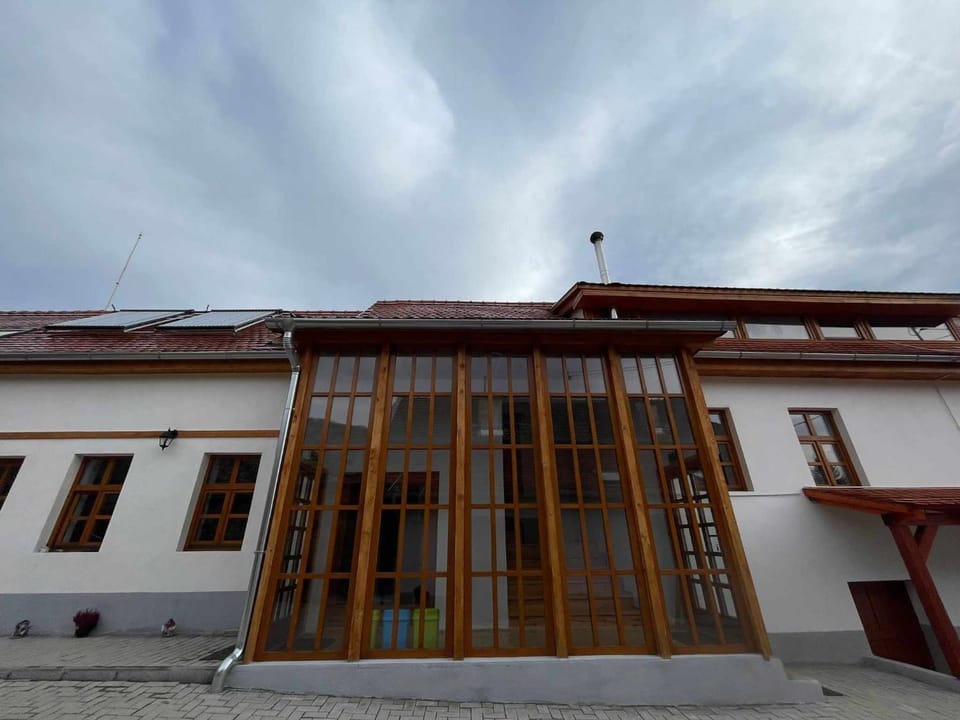 Pensiunea CASA HANN Farm Stay in Brașov County