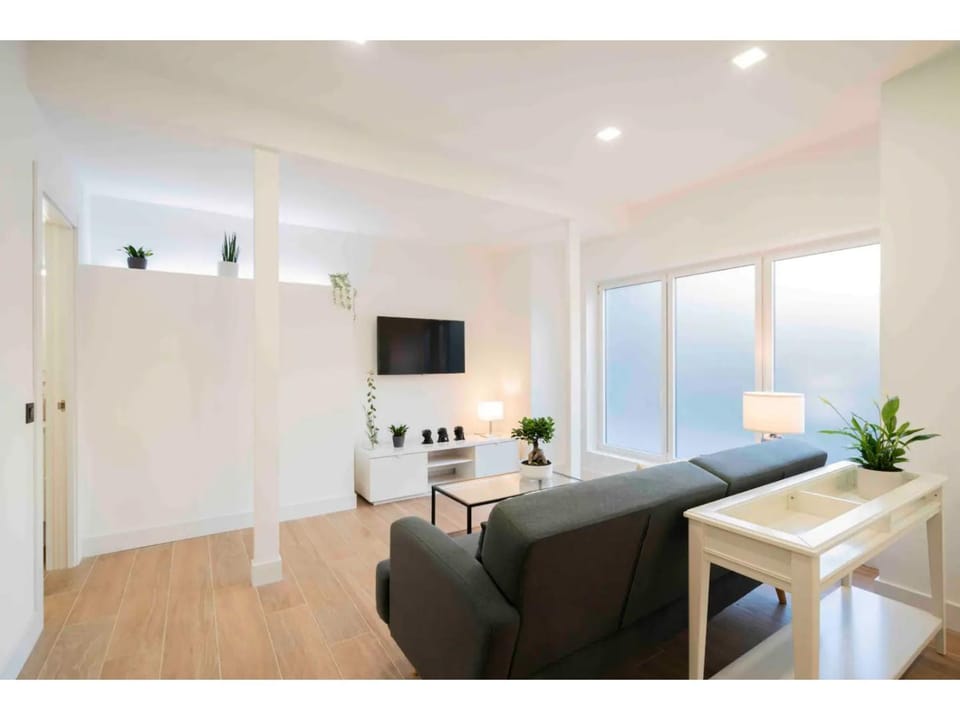 Precioso apartamento a pie de calle - Retiro- Dr Laguna Apartment in Madrid