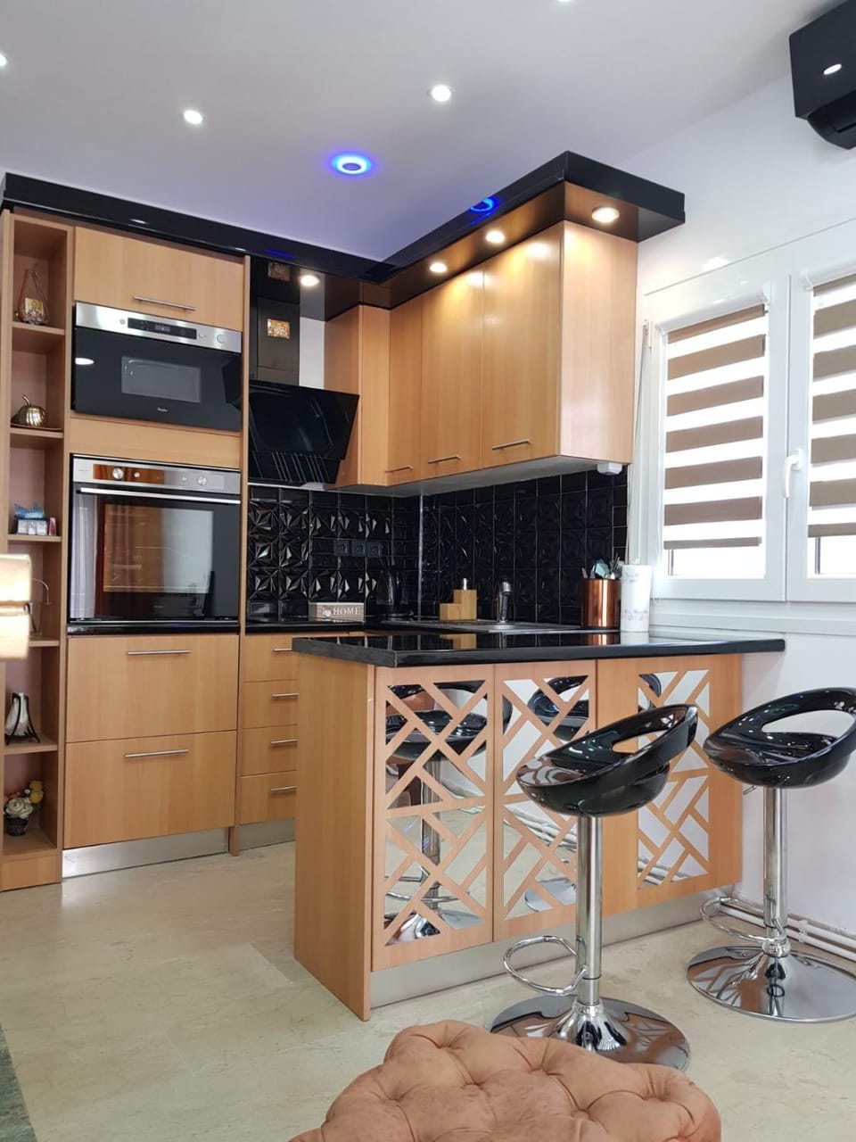 Kitchen or kitchenette, minibar, pet friendly, stove