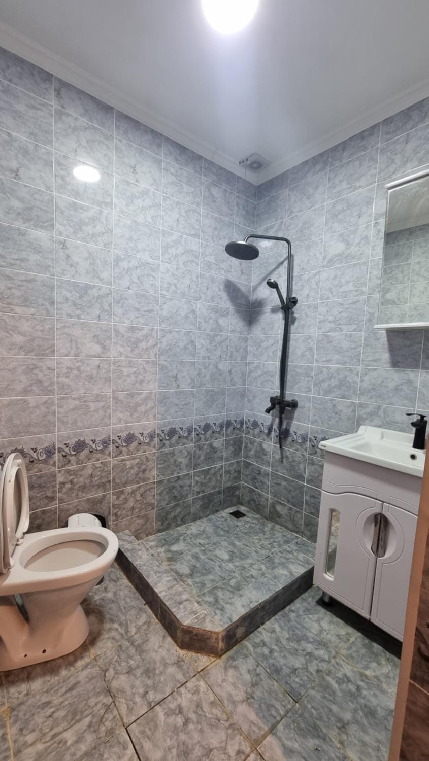 Shower, Toilet, Bathroom