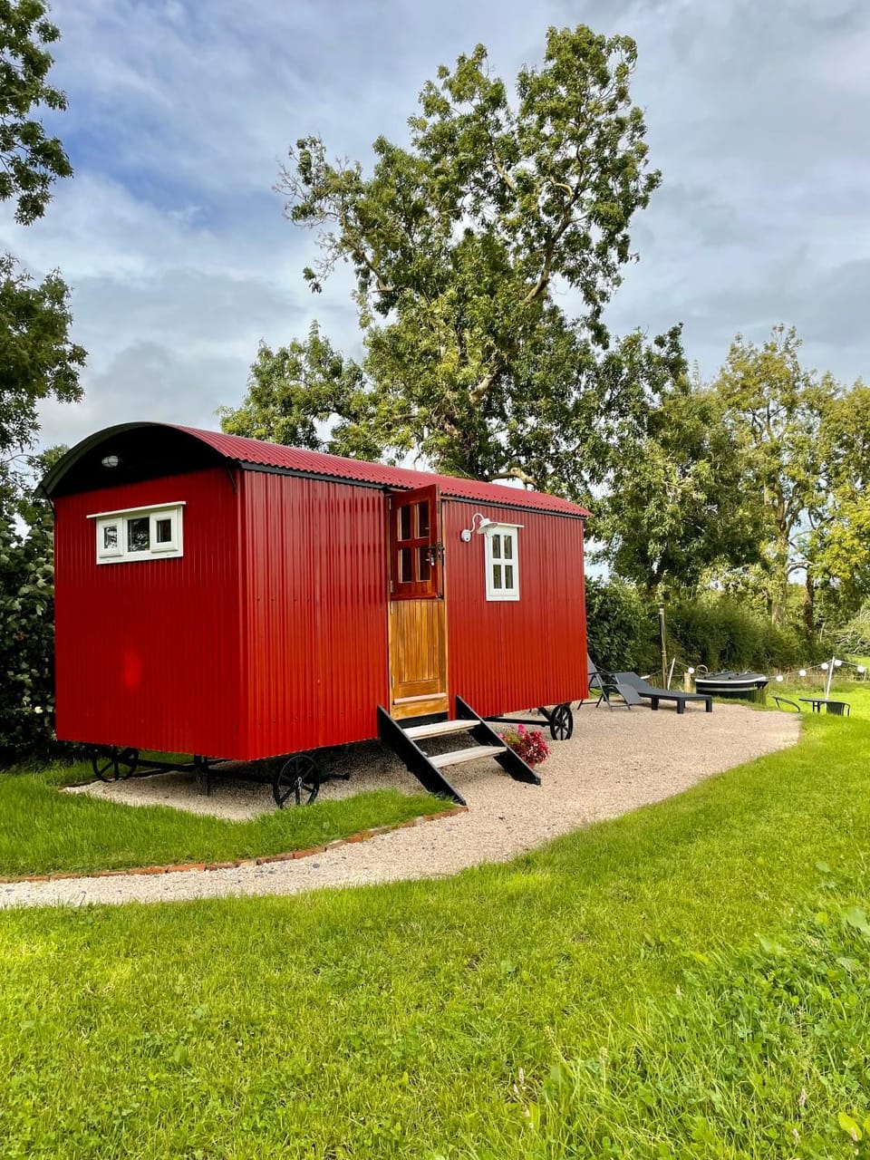Sheelin Shepherds Hut 2 with Hot Tub House in Meath, Co. Meath, Ireland
