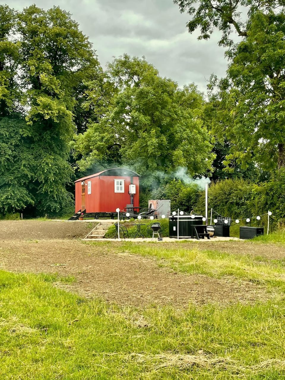 Sheelin Shepherds Hut 2 with Hot Tub House in Meath, Co. Meath, Ireland
