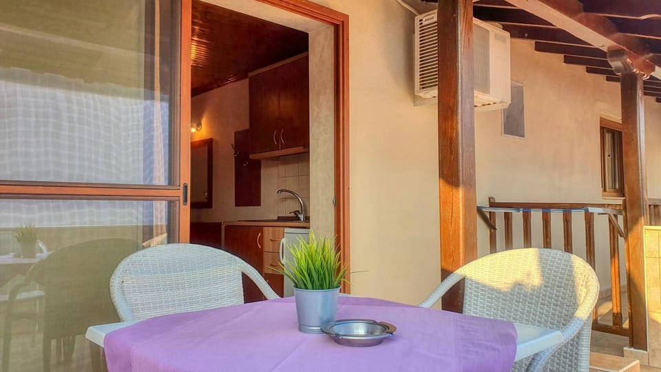 Rodon Garden Centre Bed and Breakfast in Halkidiki