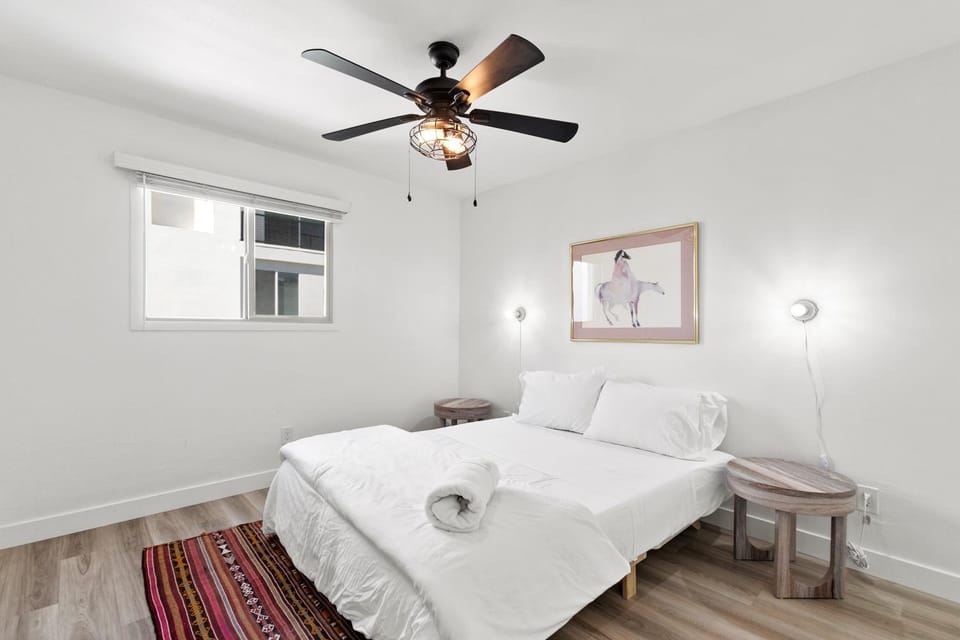 Bed, Bedroom