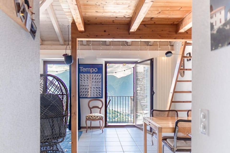 Cà Armonia 1 Lake & Mountain View Apartment Apartment in Canton of Ticino