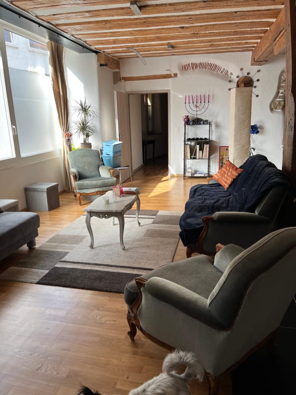 Seating area