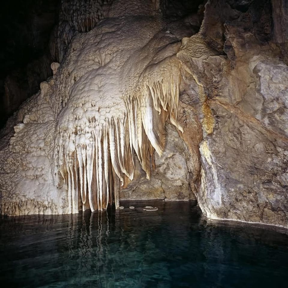 Nearby landmark, Natural landscape
