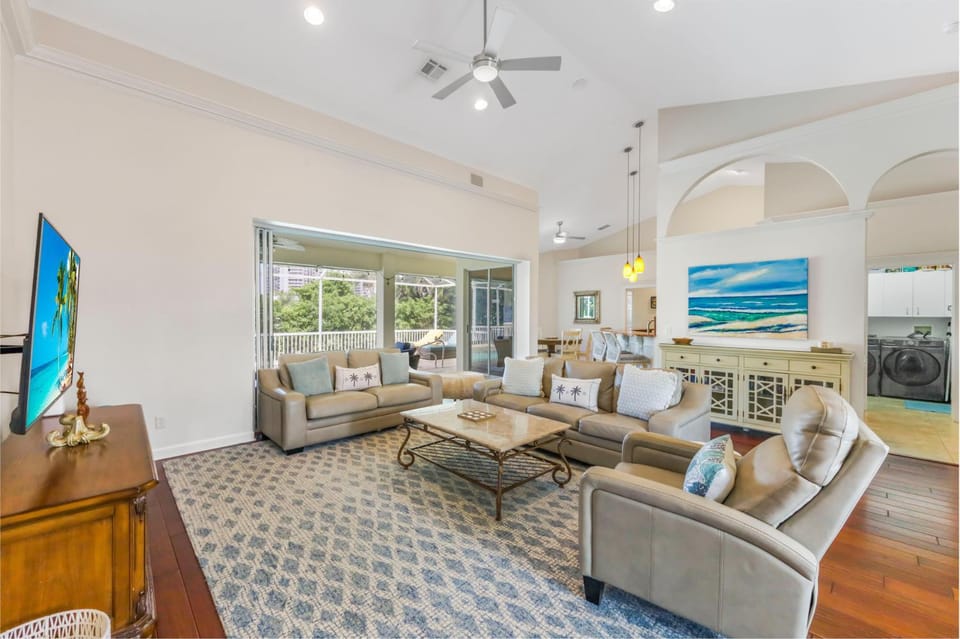 Pet-friendly home with pool, spa and steps to beach House in Marco Island