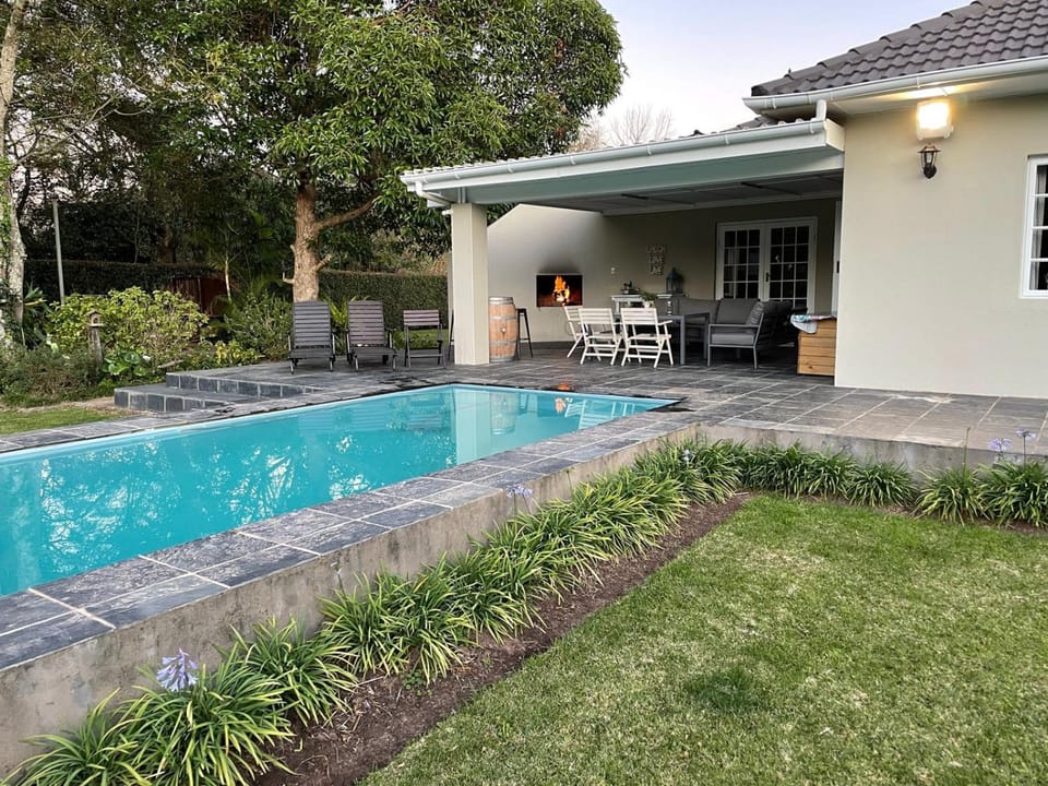 Patio, Balcony/Terrace, Pool view, Swimming pool, Swimming pool