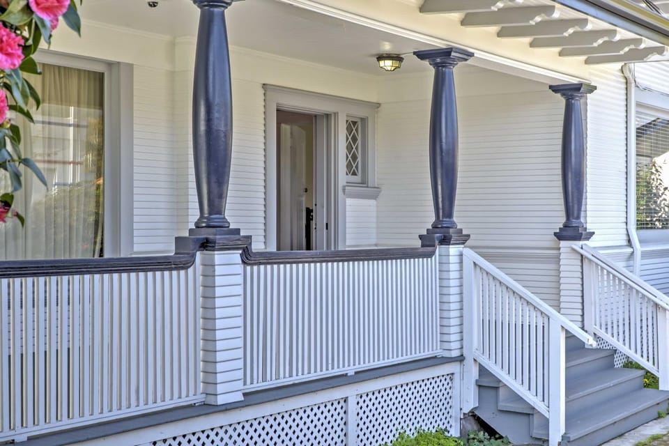 Carpinteria Apt w/ Hot Tub - 10 Min Walk to Beach! Apartment in Carpinteria