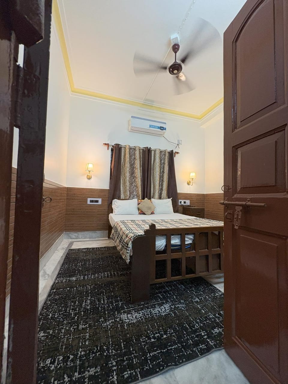 Kolkata Vintage Stay - 2BHK with Bengali Home Vibe Apartment in Kolkata