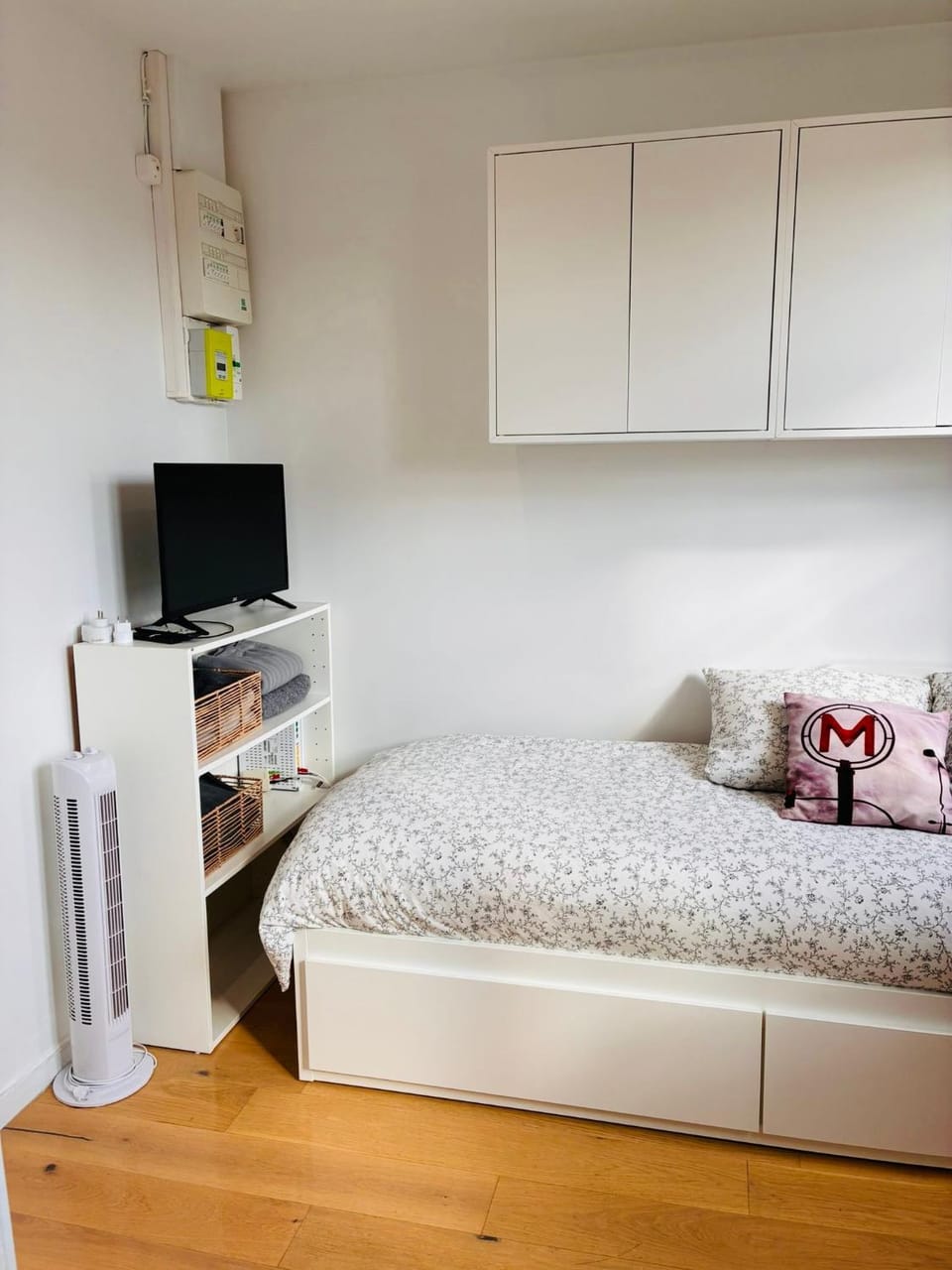 179 - HEART OF SAINT GERMAIN DES PRES - Perfect Location Apartment in Paris