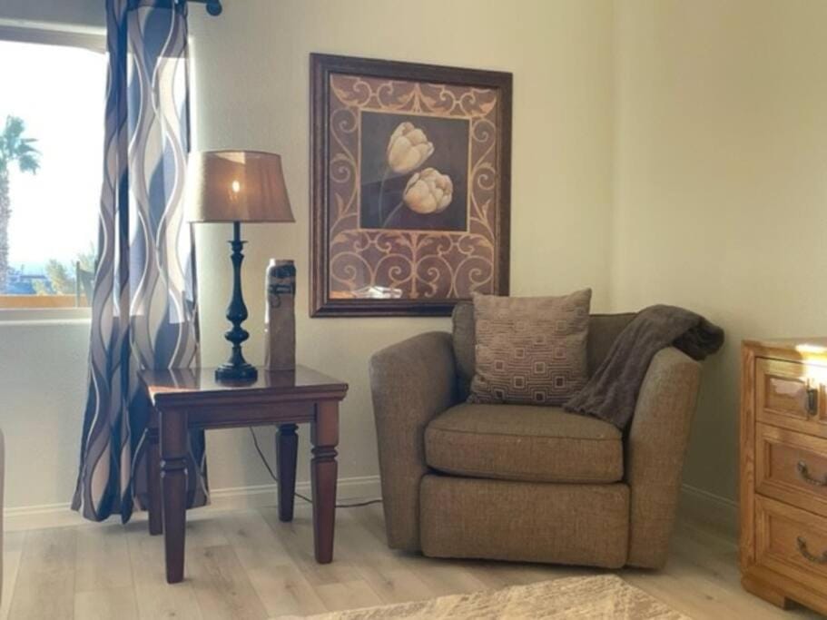 Seating area