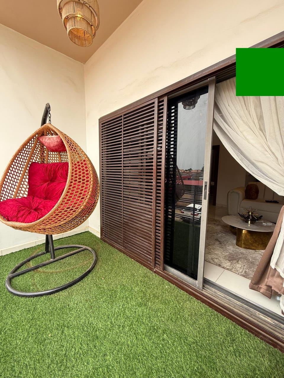 Patio, Day, Garden, Seating area