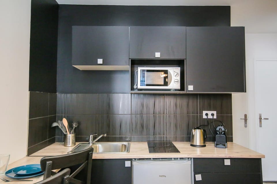 Coffee/tea facilities, Kitchen or kitchenette
