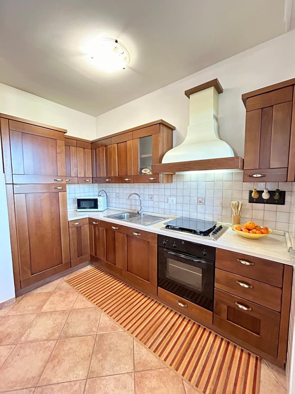 Kitchen or kitchenette, kitchen