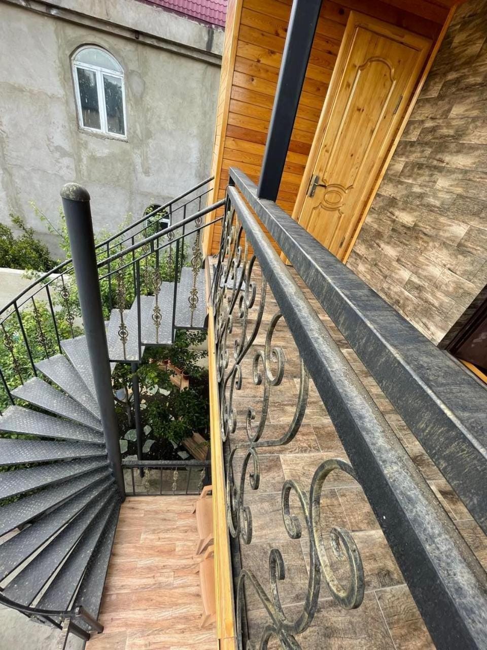 Isolated second floor for rent with separate kitchen and bathroom Apartment in Tbilisi, Georgia