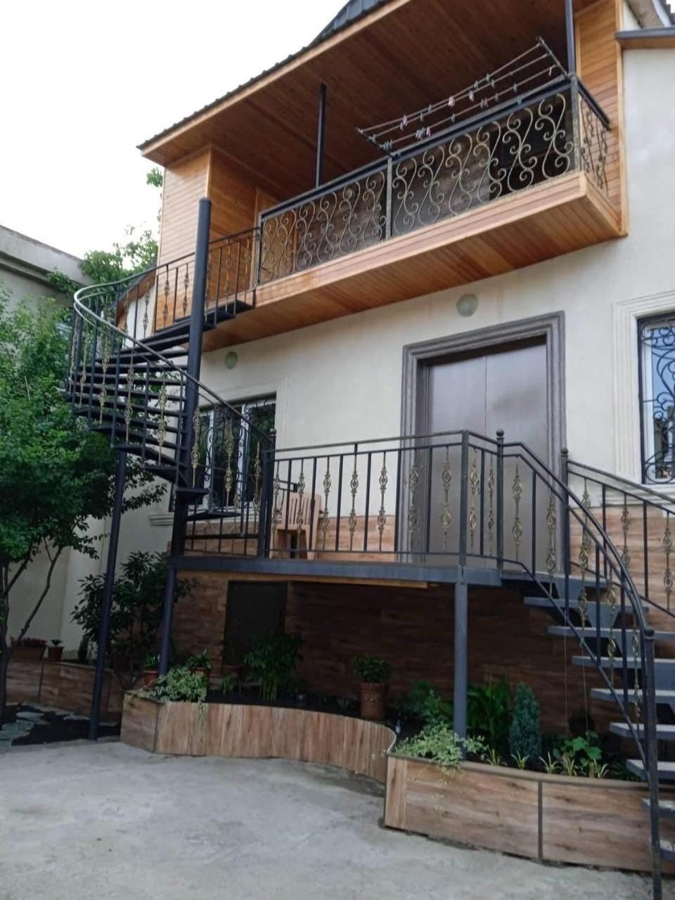 Isolated second floor for rent with separate kitchen and bathroom Apartment in Tbilisi, Georgia
