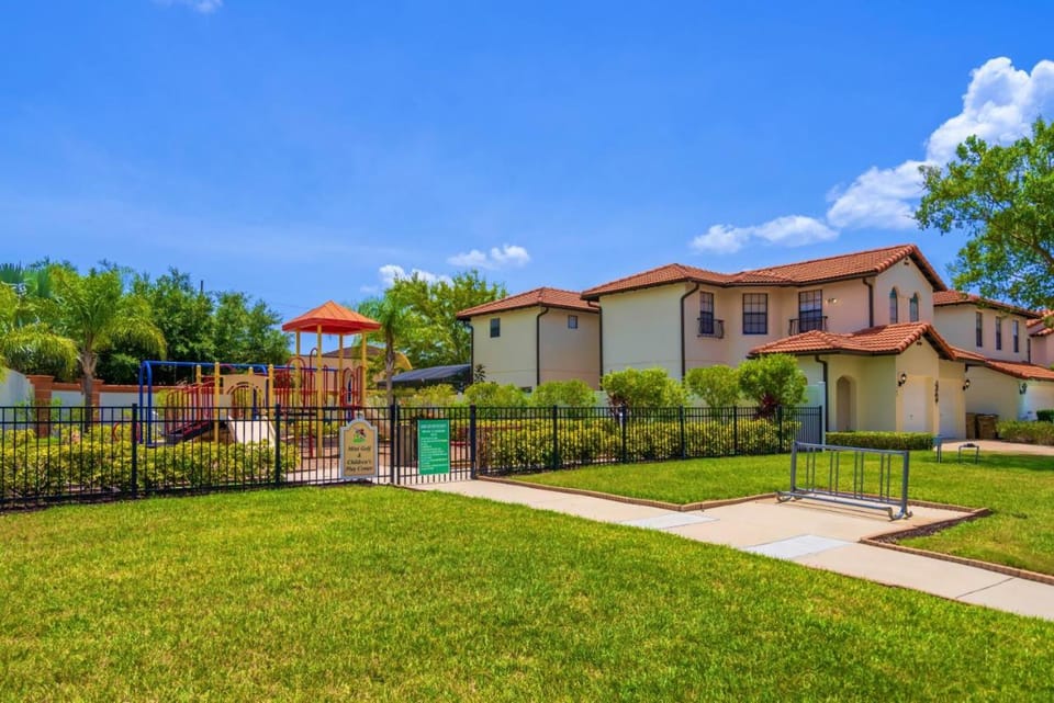 4BR Villa|Pool•Game Room•Free BBQ|Disney Villa in Four Corners