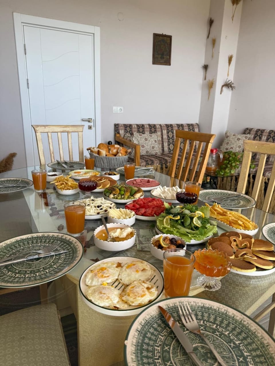 Breakfast
