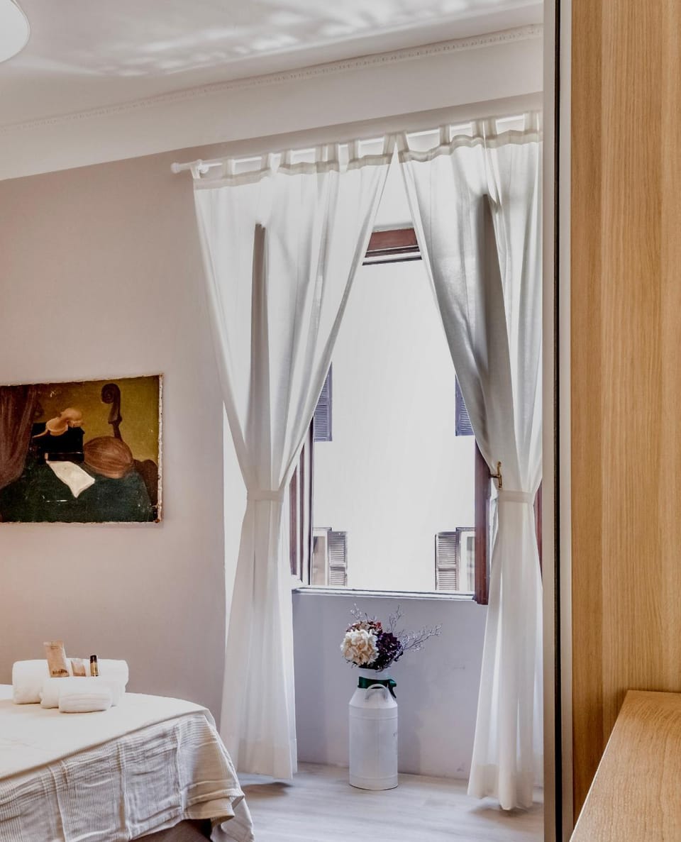 Domus Camilla Apartment in Rome